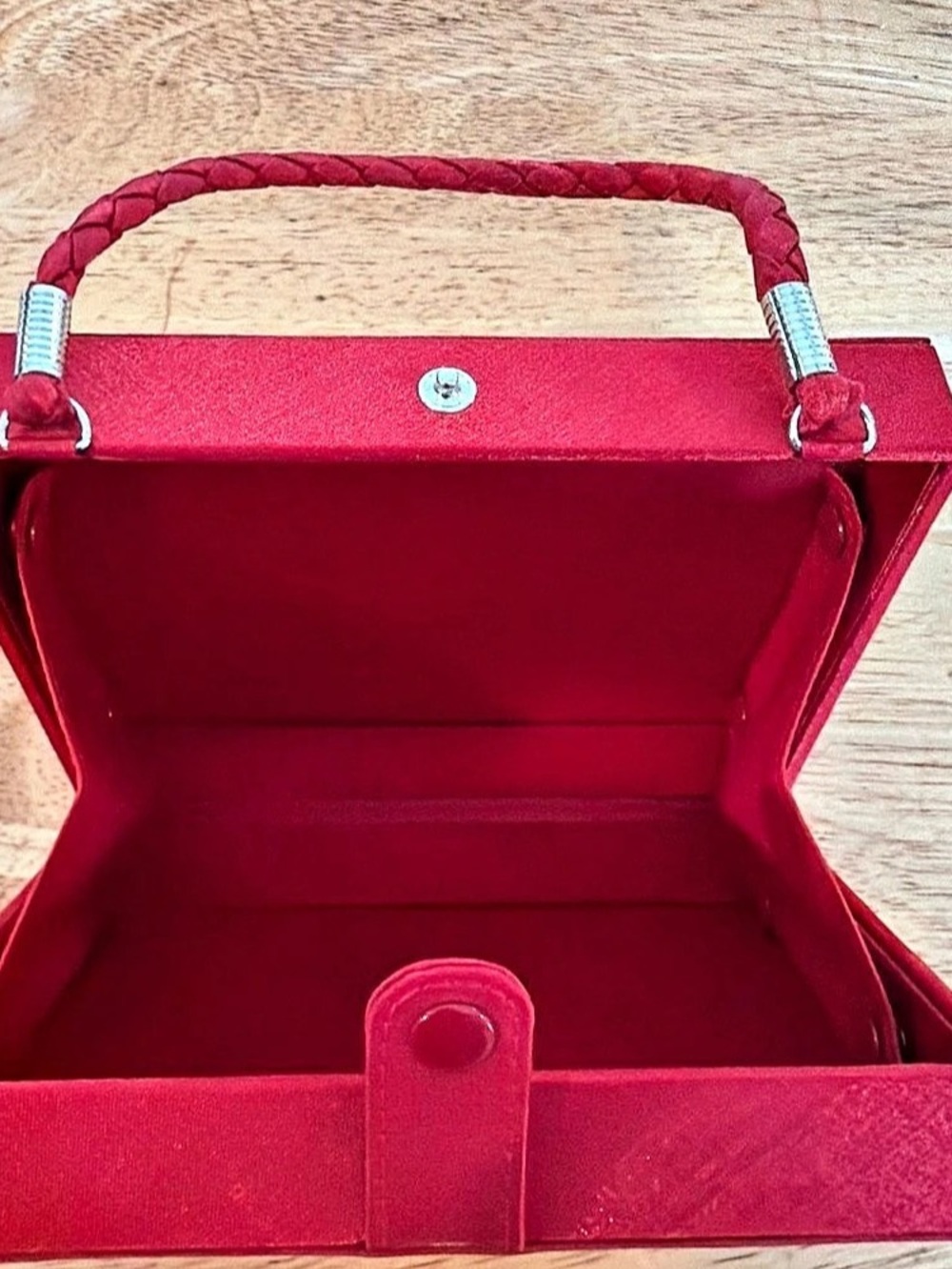 Red Structured Handbag - Picture 2 of 4